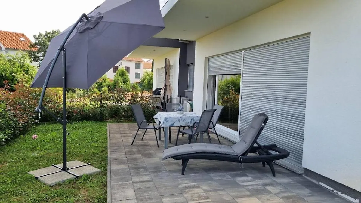 Apartman Ani Njivice Croatia